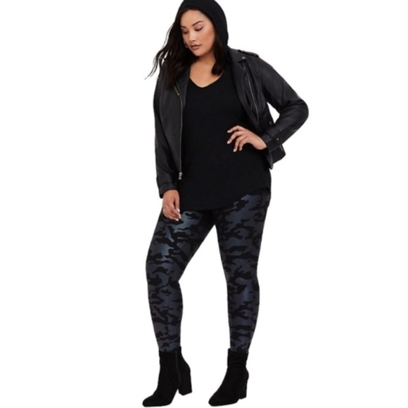 torrid Pants - Torrid Leggings Womens 3X Black Multi Metallic Camoflage Pull On Cotton Spandex